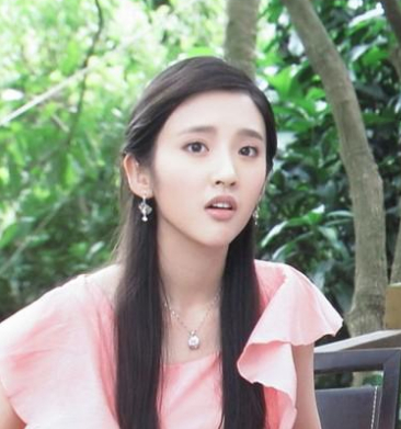 叶灵,是电视剧《 a target="_blank" href="/item/百万新娘之爱无悔