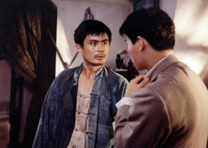  p>《雷雨》是上海电影制片厂摄制的剧情片,由 a target="_blank"