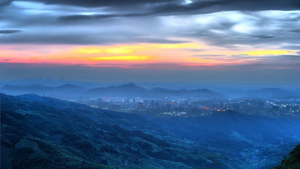 <p>怀化夜景