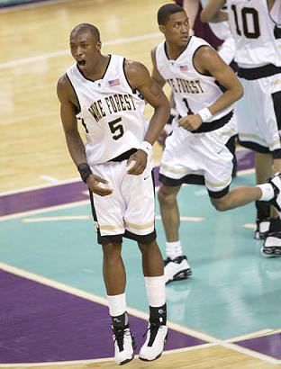  p>约什·霍华德(josh howard),1980年4月28日出生于美国 a href="#"