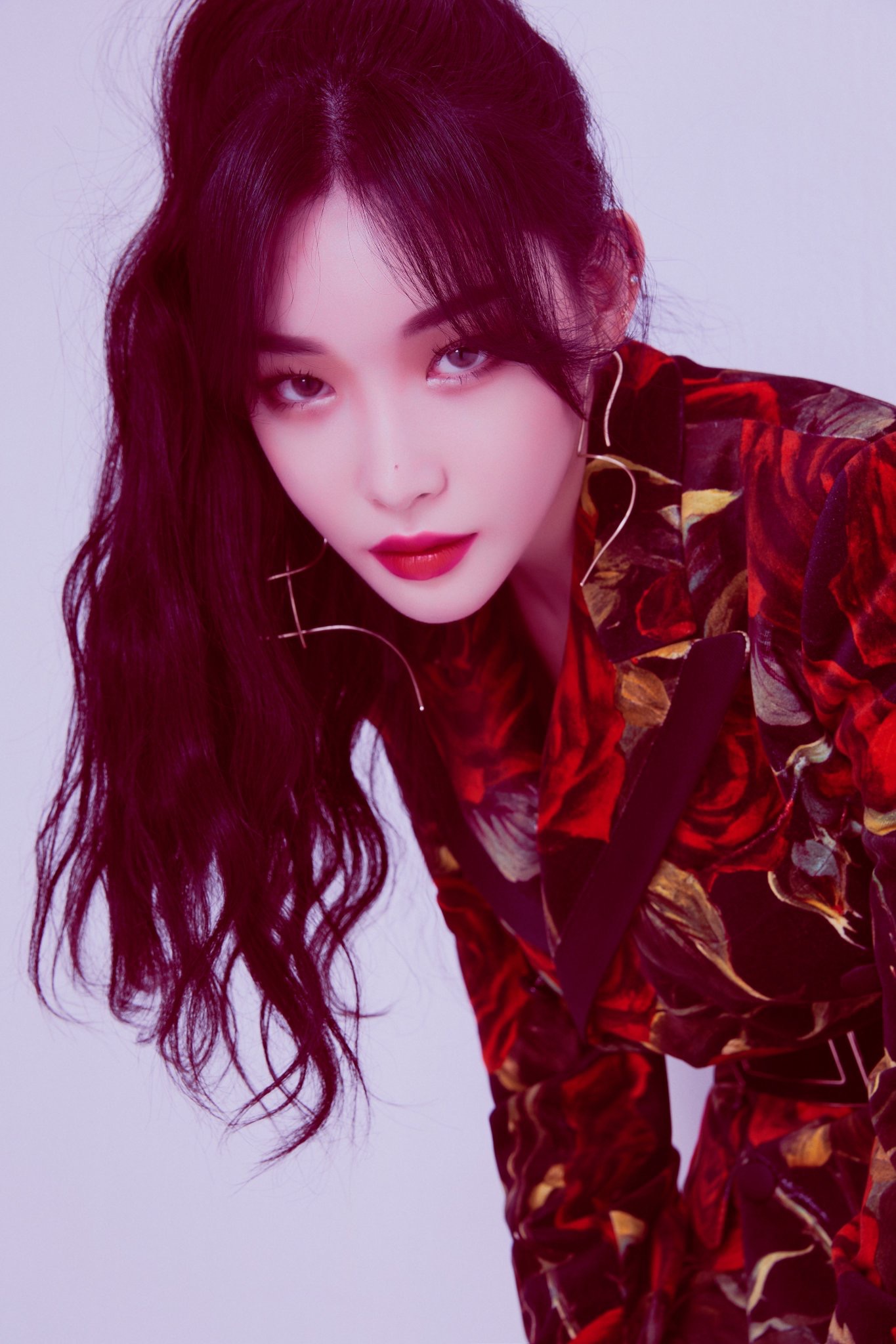  p>金请夏(         ,kim chung ha),原名