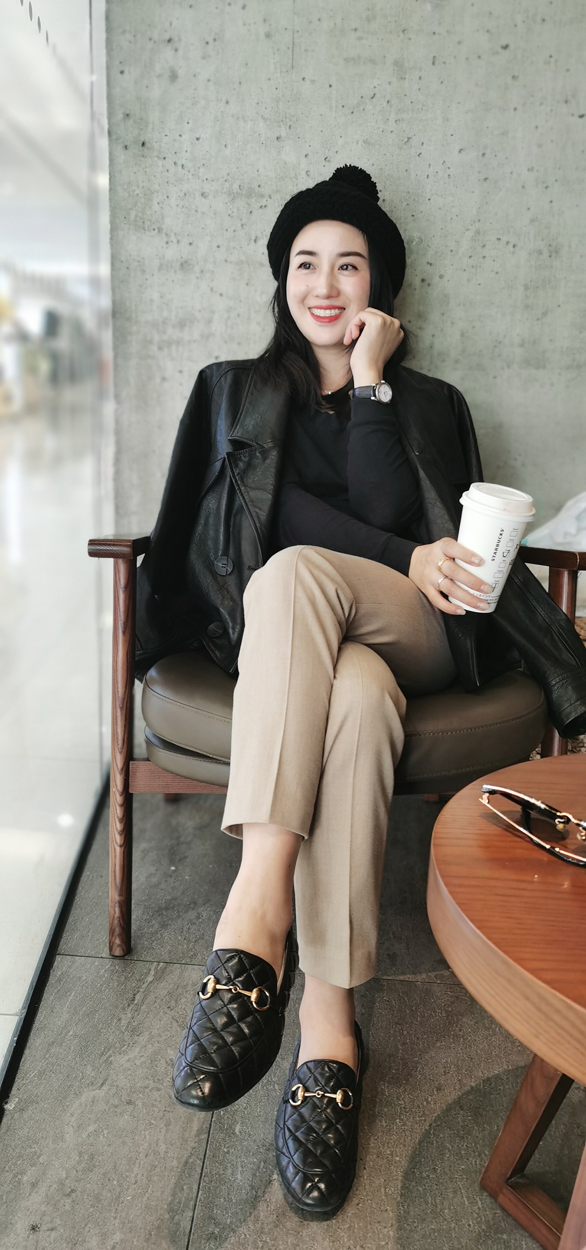  p data-id="sv19xgaik1yv">刘美含,中国内地女演员,歌手,主持人,时尚