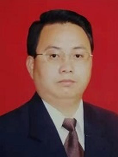  p>焦党锋,现任陕西省兴平市汤坊镇党委副书记,镇长. /p>