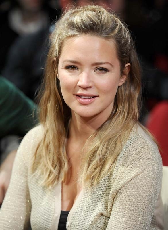 拉(virginie efira),1977年5月5日出生于比利时布鲁塞尔,比利时女演员