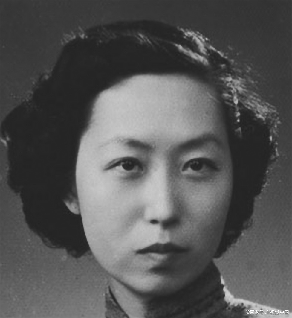 《小团圆》:张爱玲自传体小说，为何搁置多年不发表，只因这顾虑_百科TA说