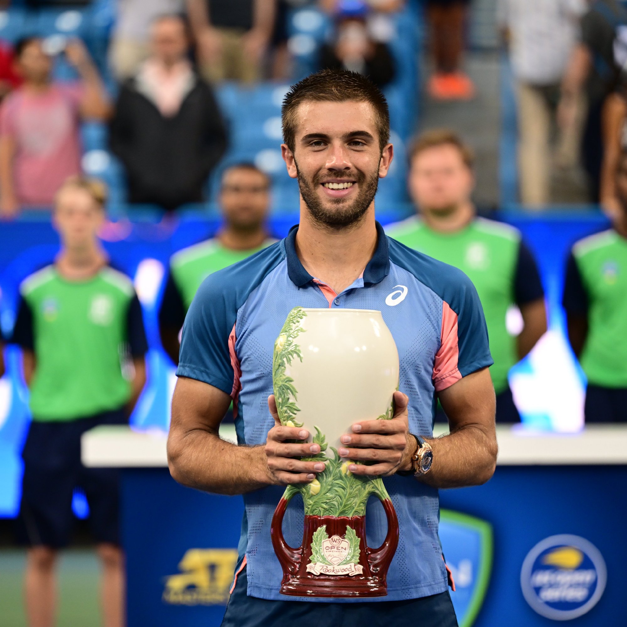 博尔纳·丘里奇