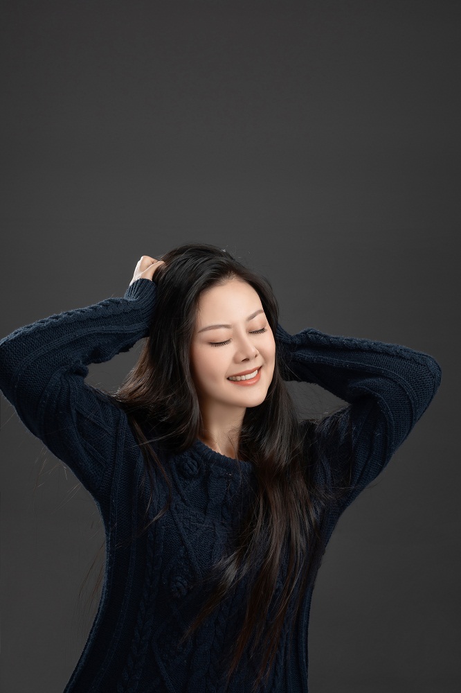  p data-id="2cytudbaxio">王佳佳,女高音歌手,代表作品《妈妈》《几