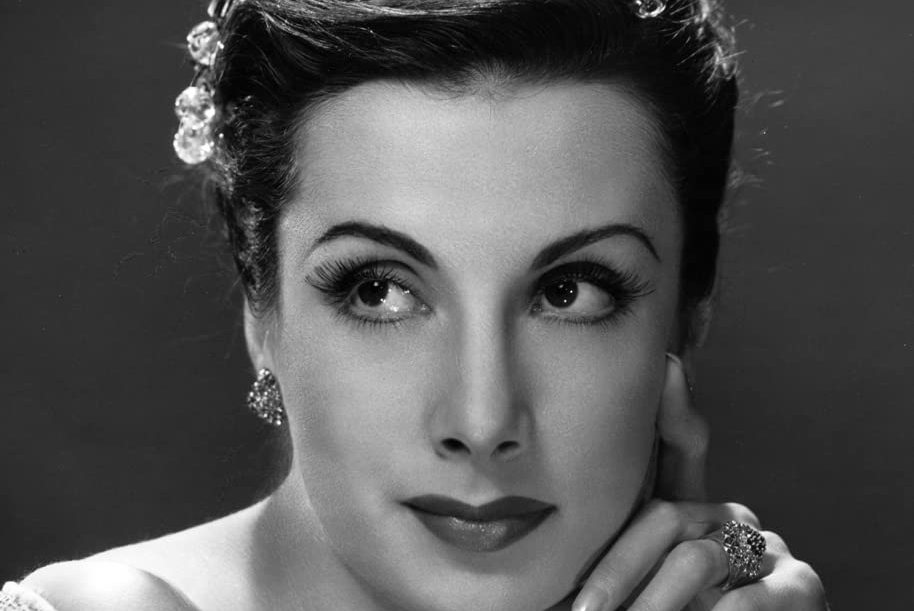  p>塔玛拉·淘玛诺娃( i>1919年3月2日-1996年5月29日 /i>),美国女