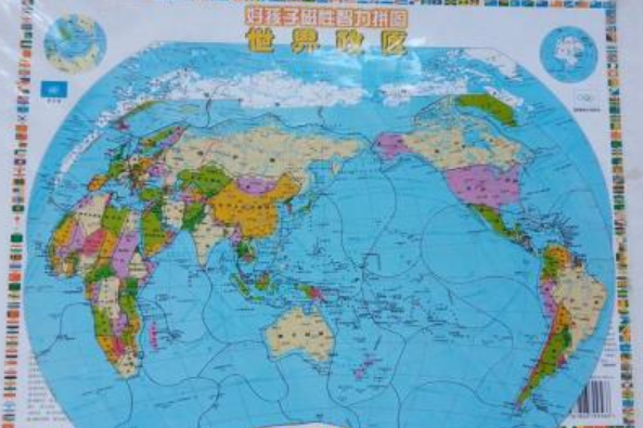  p>《好孩子智力拼图:世界政区》是2006年西安地图出版社出版的图书