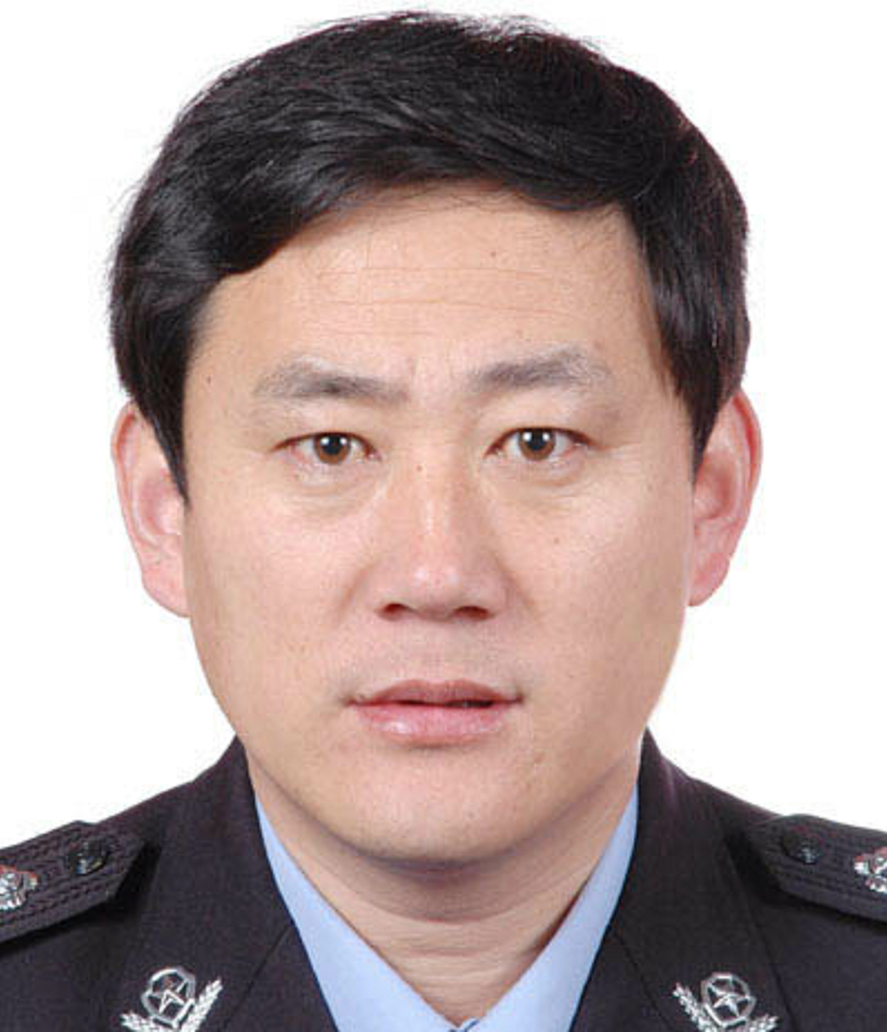 data-lemmaid="2445918">安丘市 /a>公安局党委委员,森警大队大队长 