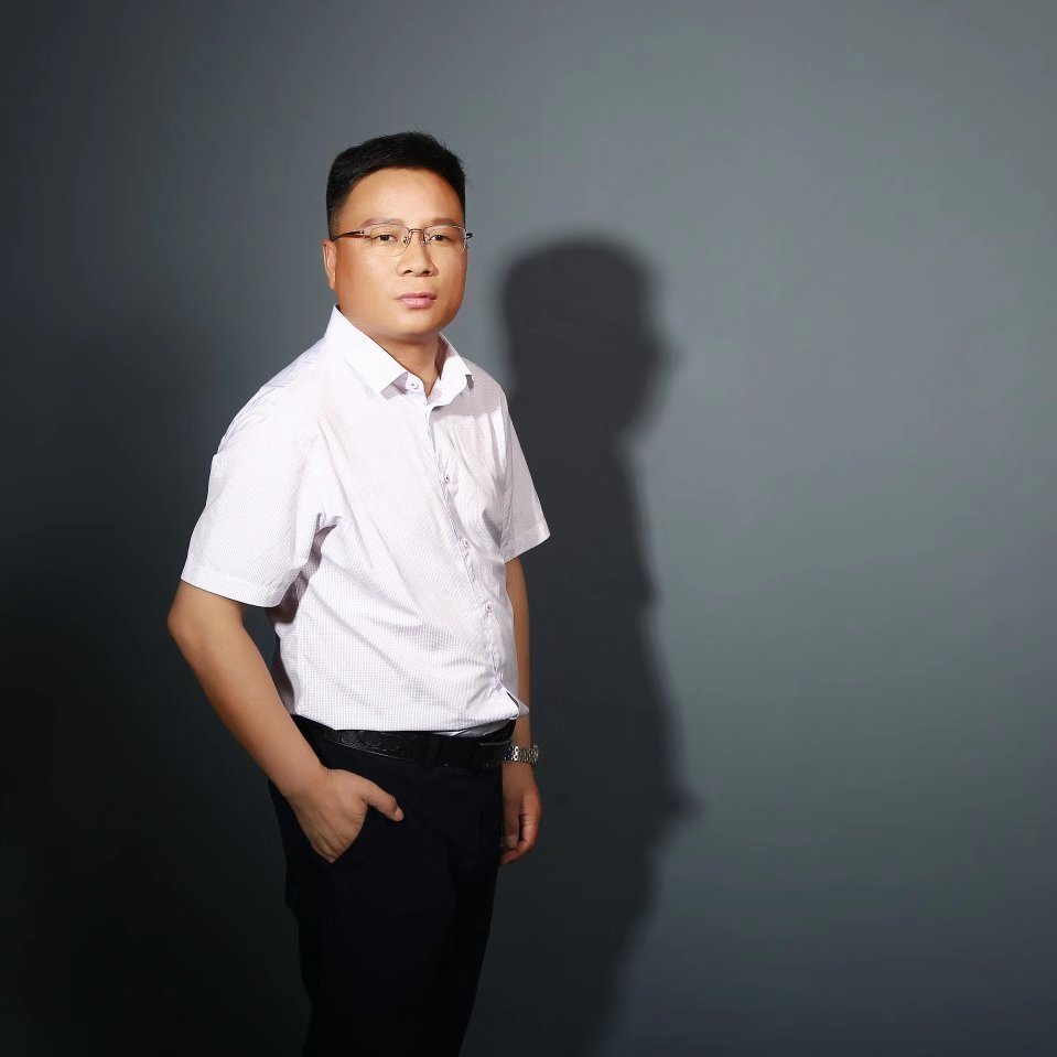 李东海