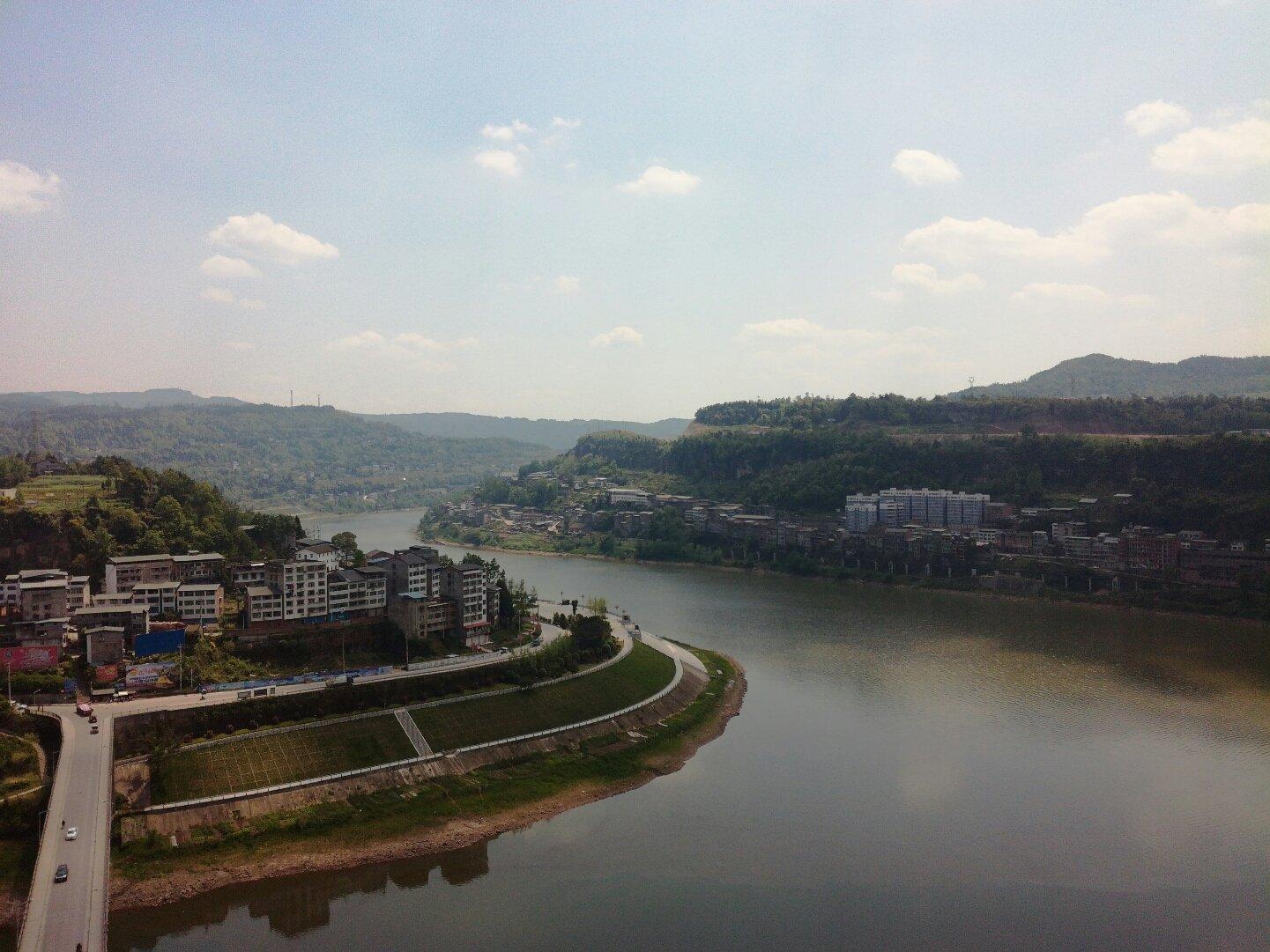  p>江口镇(已撤销),隶属于四川省巴中市平昌县,地处 a target="_blank