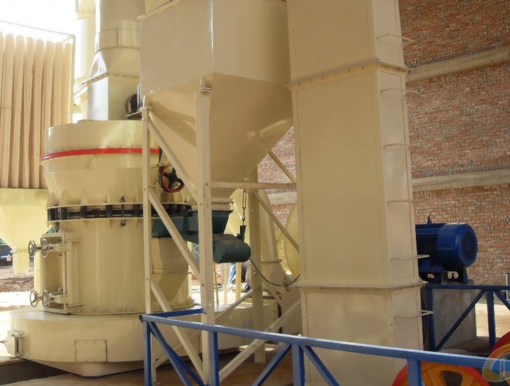 id="10157086">雷蒙磨粉机 /a>的基础上改进而成的新一代制粉设备,是