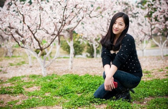  p>李莉娜,女,1981年10月30日出生于徐州,毕业于 a target="_blank"