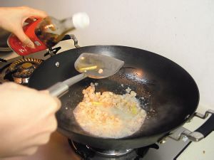油泡虾仁
