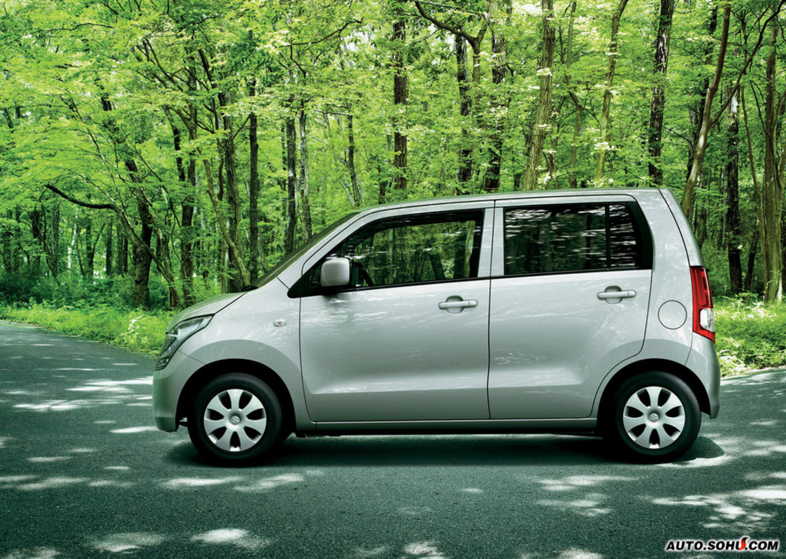  p>铃木北斗星是日本铃木公司推出的汽车品牌. /p>