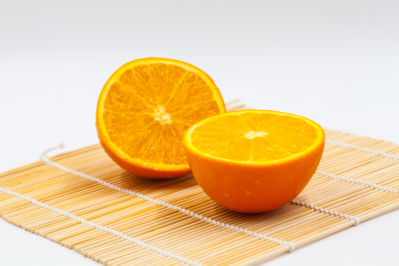  p>橙子(学名: i>citrus sinensis /i> 英语:orange),是芸香科柑橘属