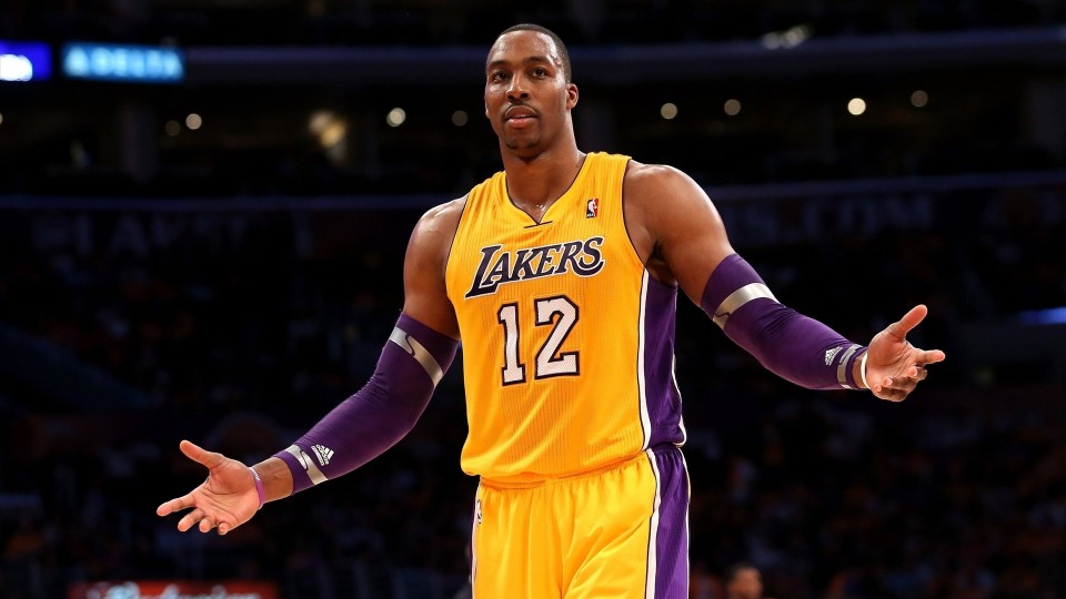  p>德怀特·霍华德(dwight howard) ,1985年12月8日出生于美国 a