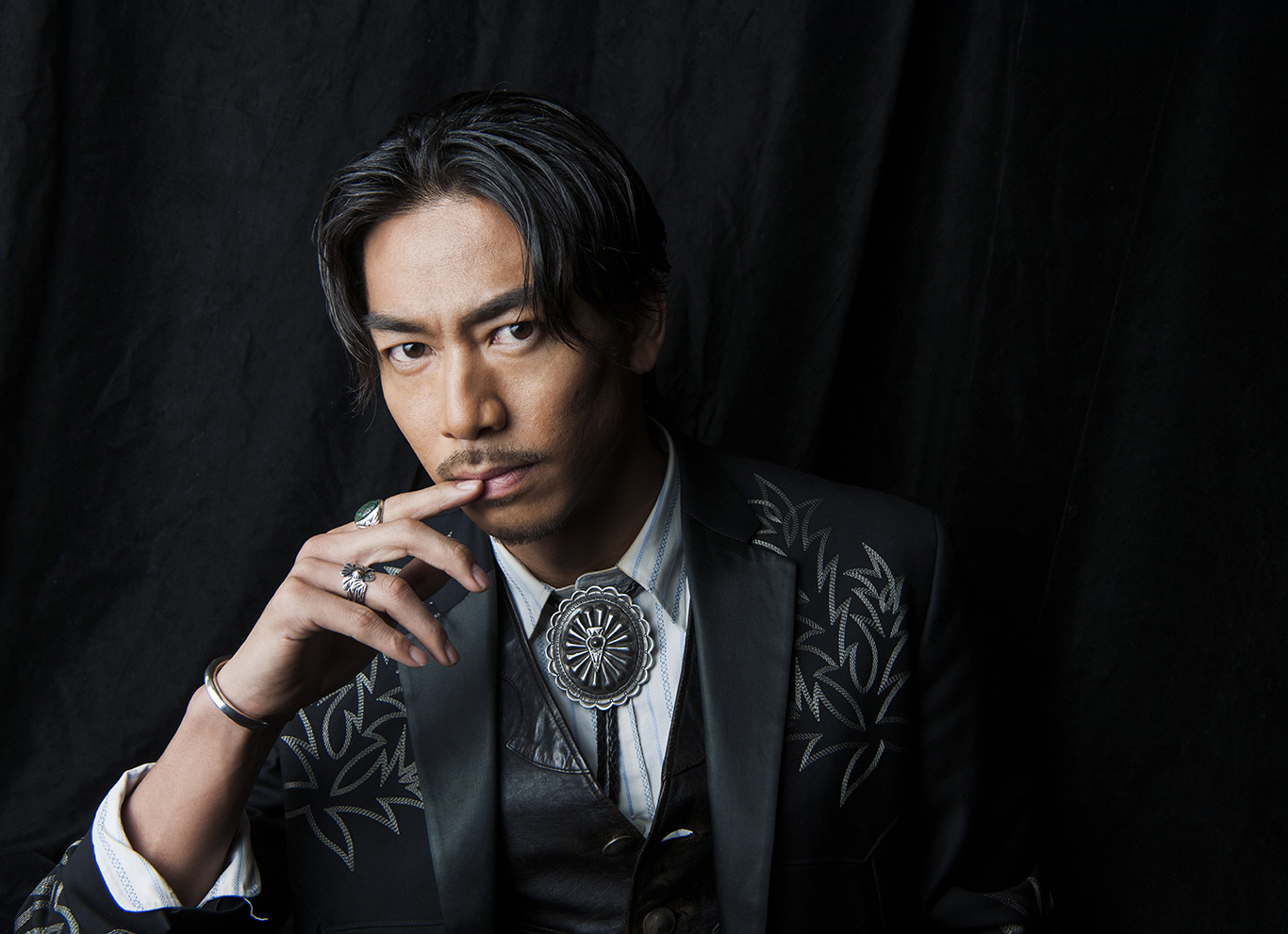  p>akira,本名黑泽良平,1981年8月23日出生于日本神奈川县大和市,日本