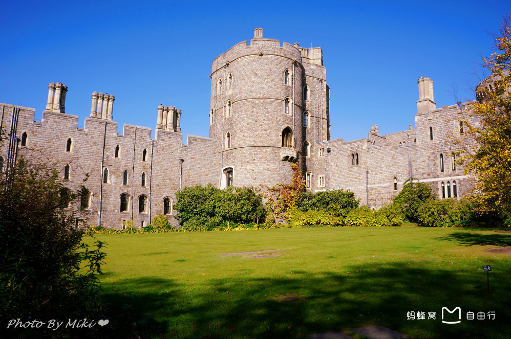  p>温莎城堡 i>(英语:windsor castle) /i>位于英国 a target="_blank