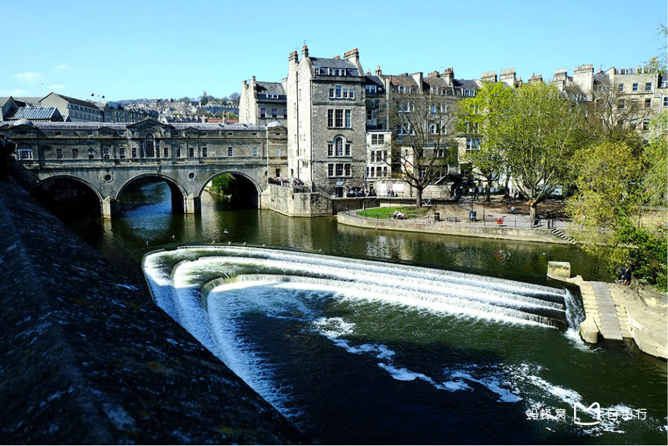  a href="#">基督城 /a>的市中心,有一条贯穿全城的河——雅芳河(avon