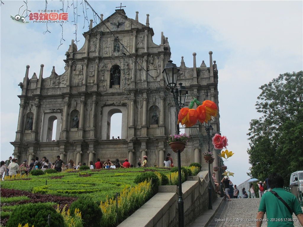  p>《香港澳门台湾》是2008年由 a target="_blank" href="/item/中国