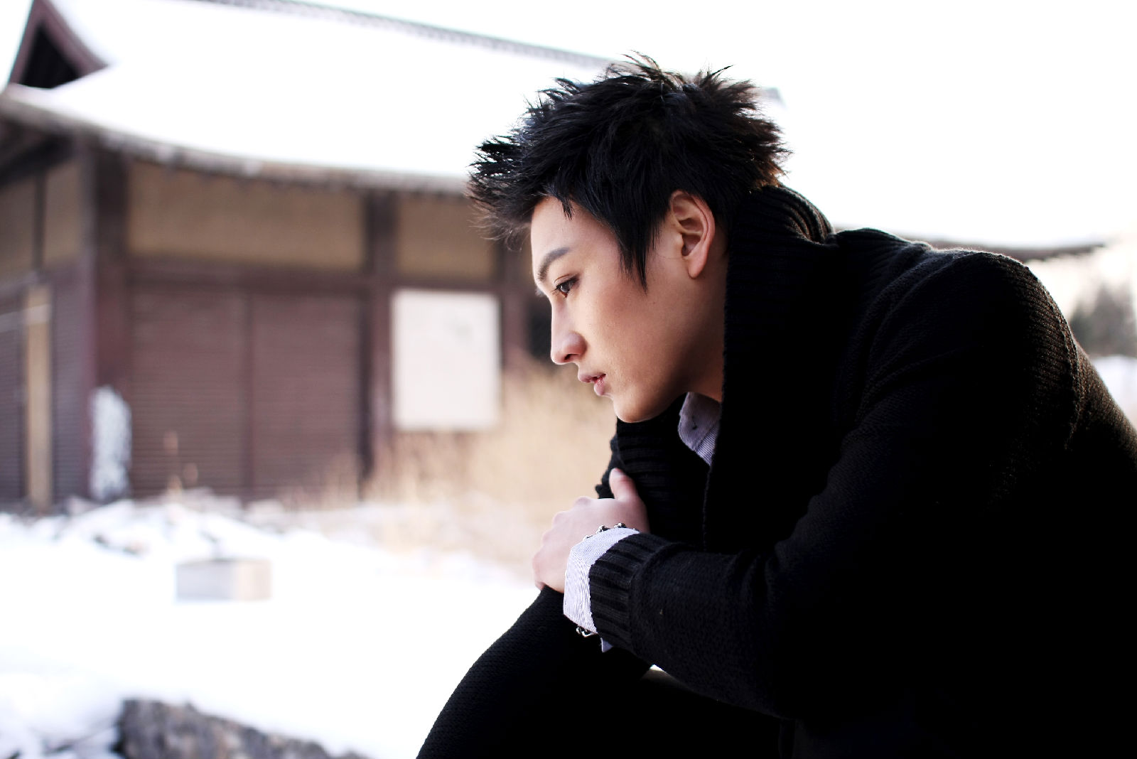  p>由黄洋作词,黄洋作曲,黄洋编曲,多亮演唱. /p>