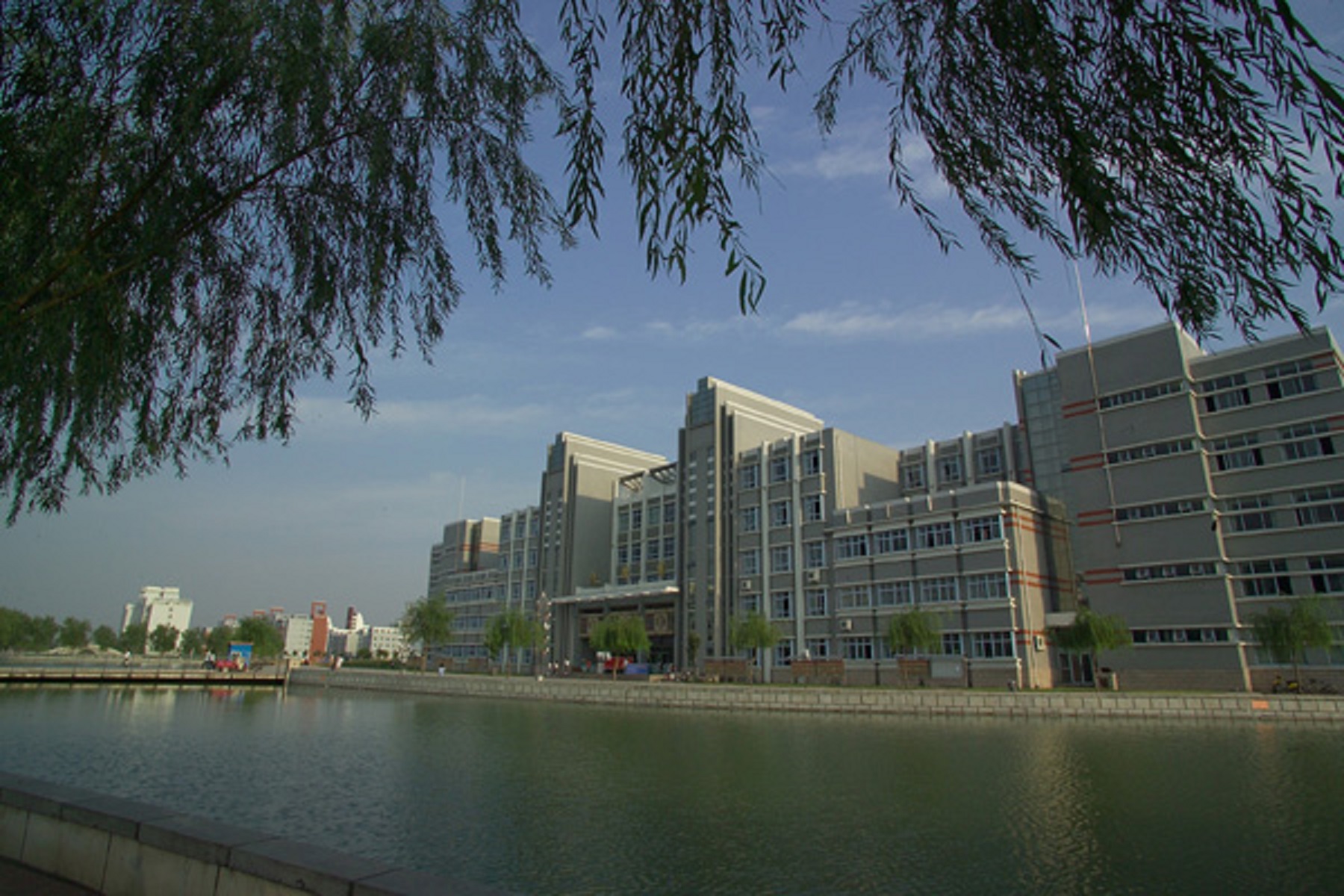  p>焦作师范 a target="_blank" href="/item/高等专科学校/1470915"