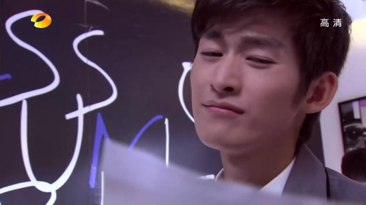  p>慕容云海,由影视演员 a target="_blank" href="/item/张翰/5353"