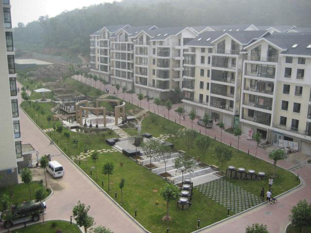  p>桃源逸景花园是由 a target="_blank" href="/item/丹东/36480"