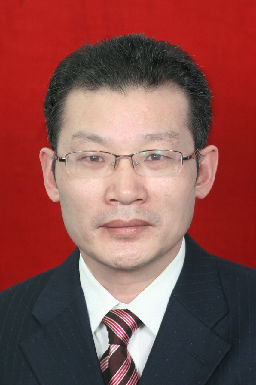 ">1964年出生于湖南省 a target="_blank" href="/item/攸县/2239190"