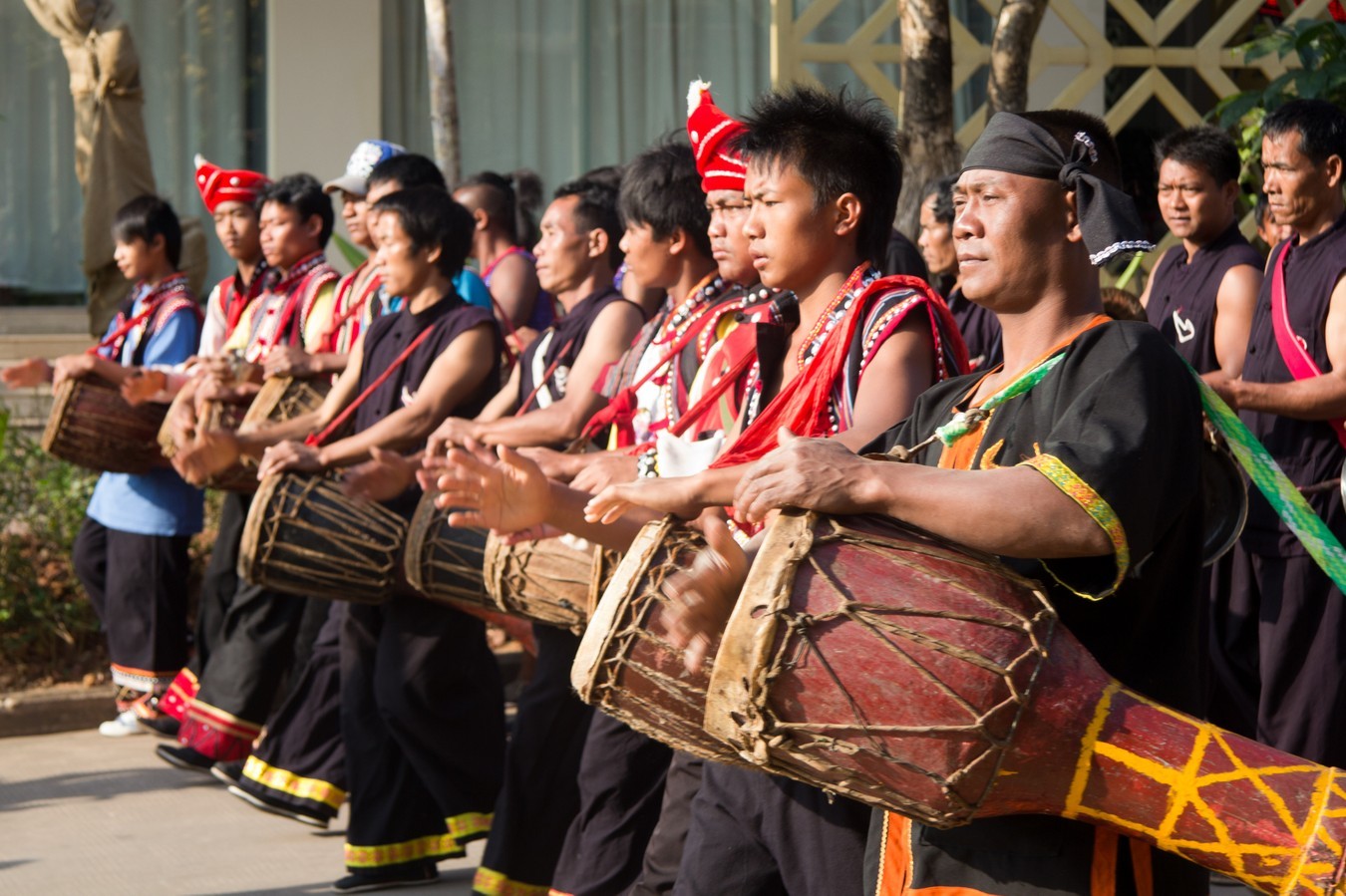  p> b>佤族 /b>,中国,缅甸的少数民族之一,民族语言为 a href="#"