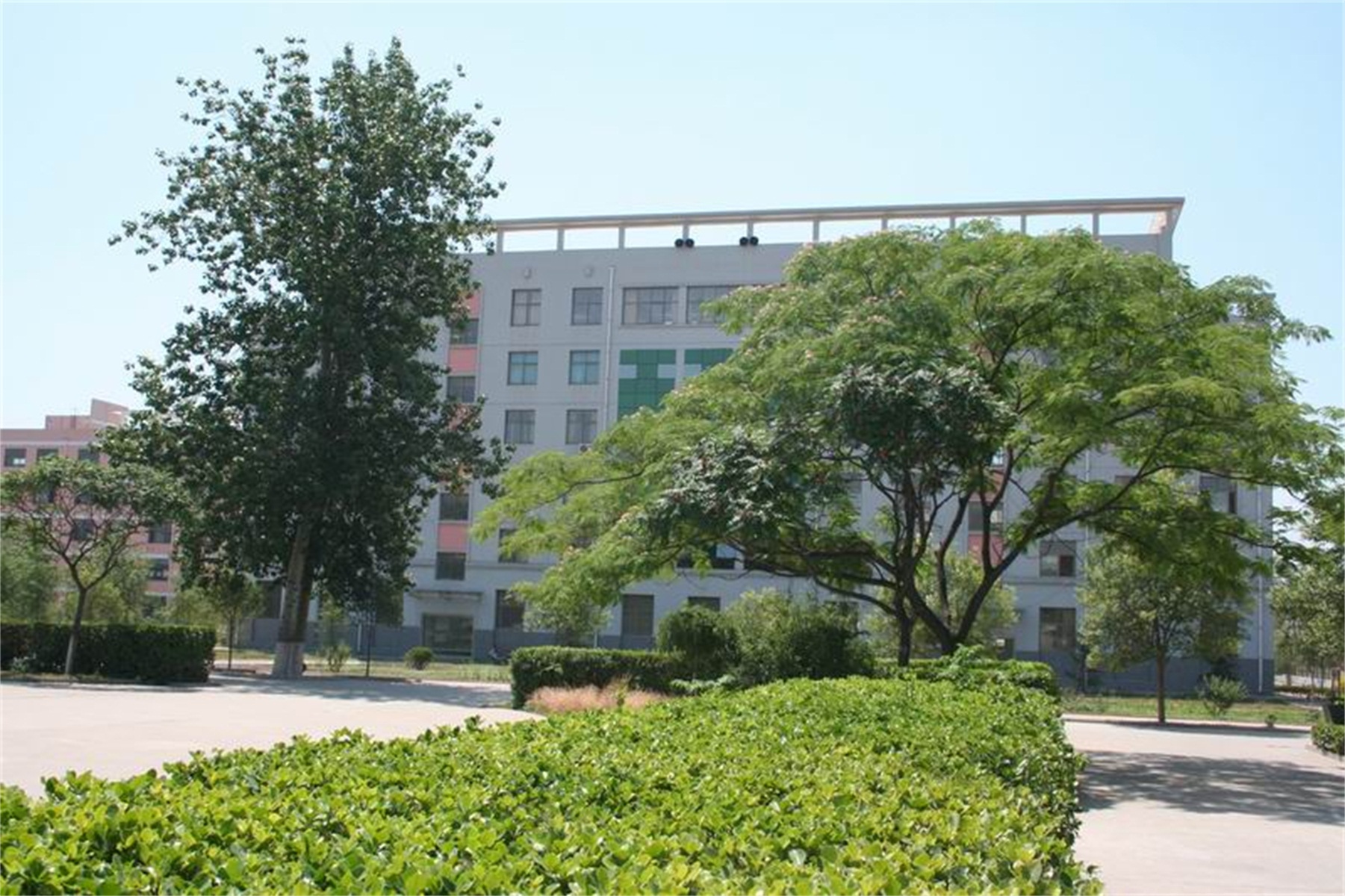 临猗县临猗中学校