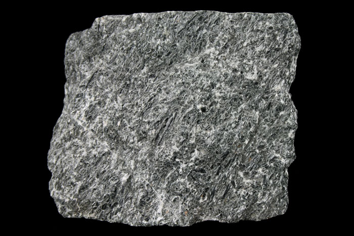  p>角闪石族矿物的总称,角闪石属闪石族中一员.