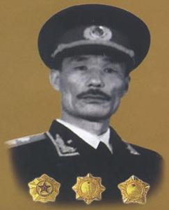 孙毅中将.1955年授衔照