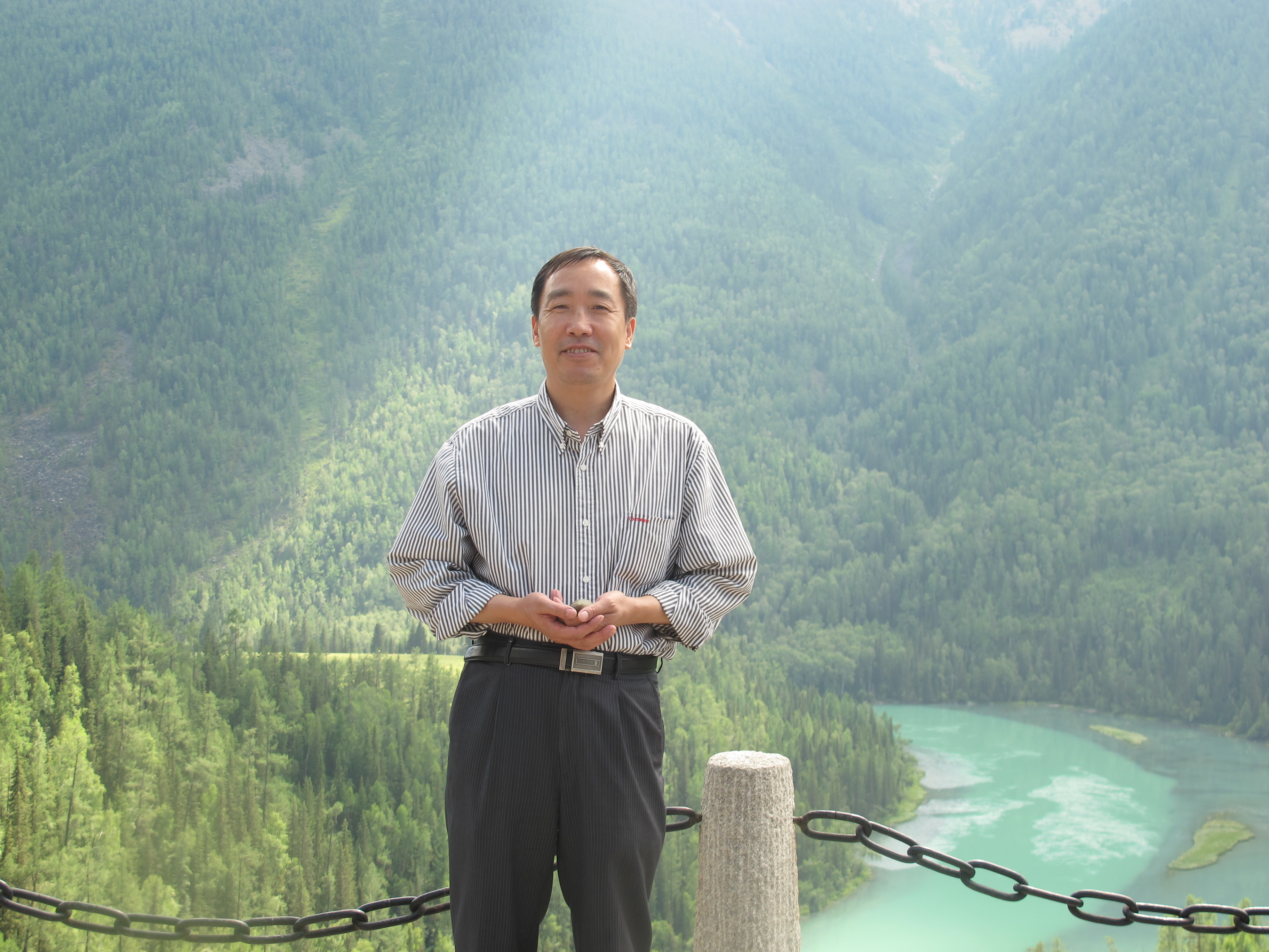  p>潘正祥,男,安徽桐城人,1974年毕业于安徽省桐城县 a target="