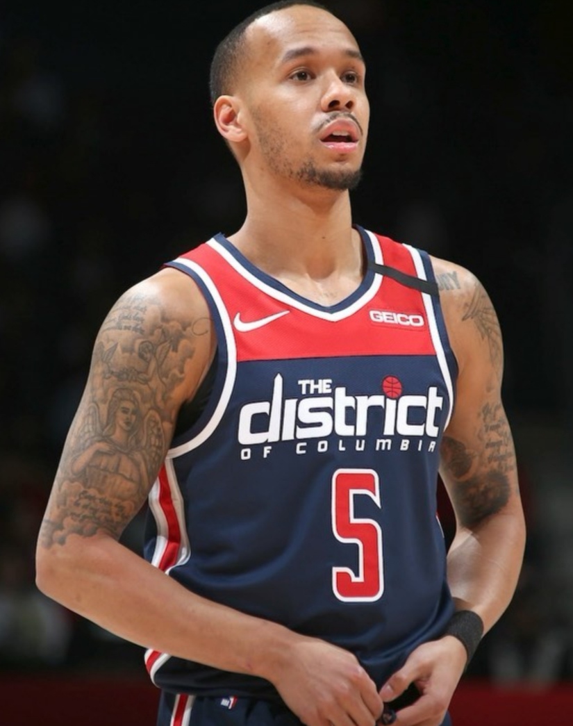  p>沙巴兹·内皮尔(shabazz napier),1991年7月14日出生于 a target="