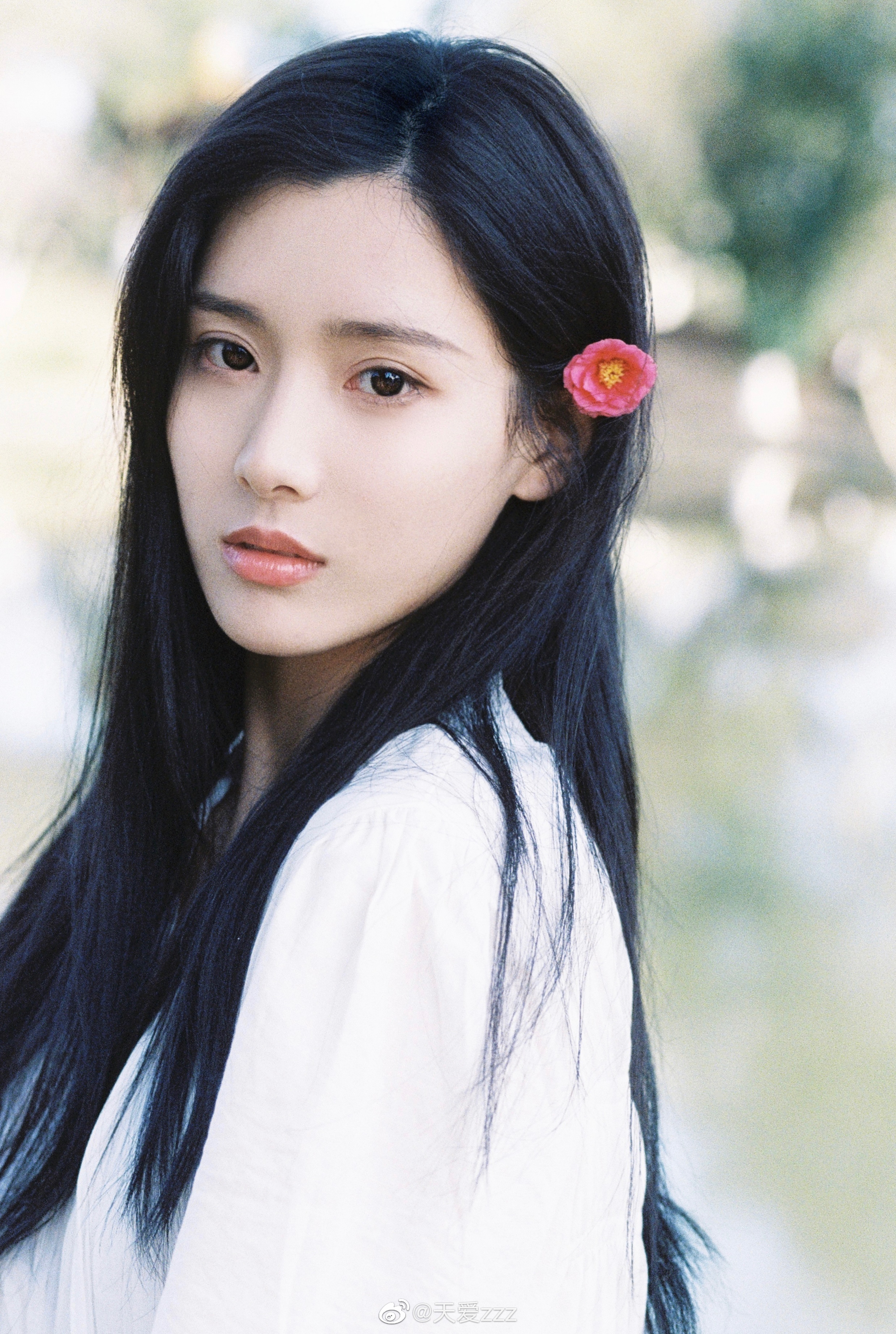  p>天爱,1999年1月24日出生于山东省淄博市,中国内地影视女演员.