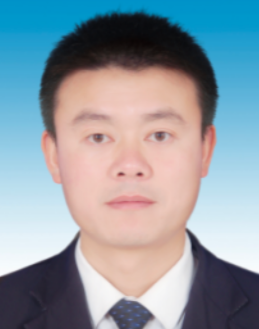 胡刚,现任四川省邛崃市成甘工业园区