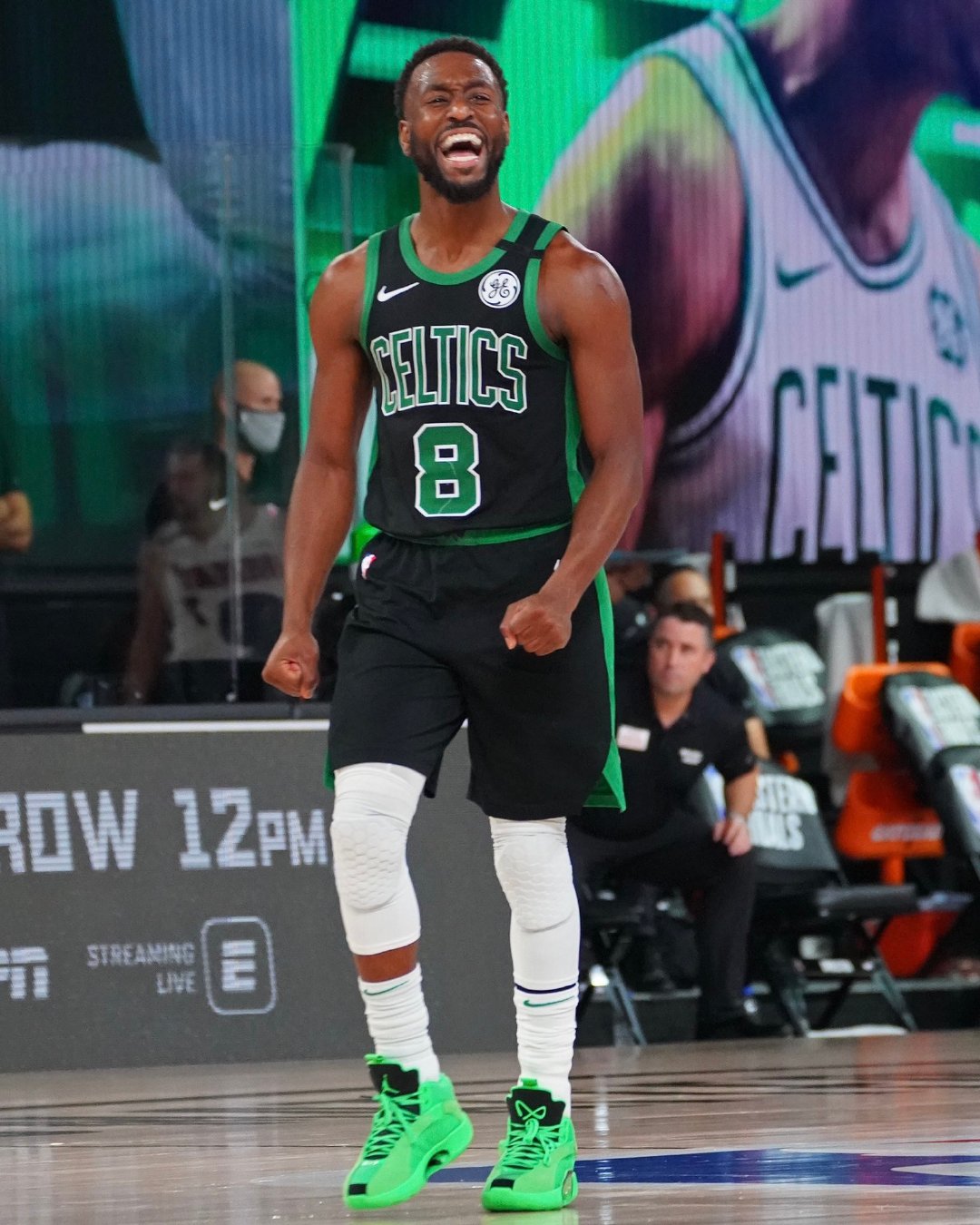  p>肯巴·沃克(kemba walker ),1990年5月8日出生于 a target="_blank