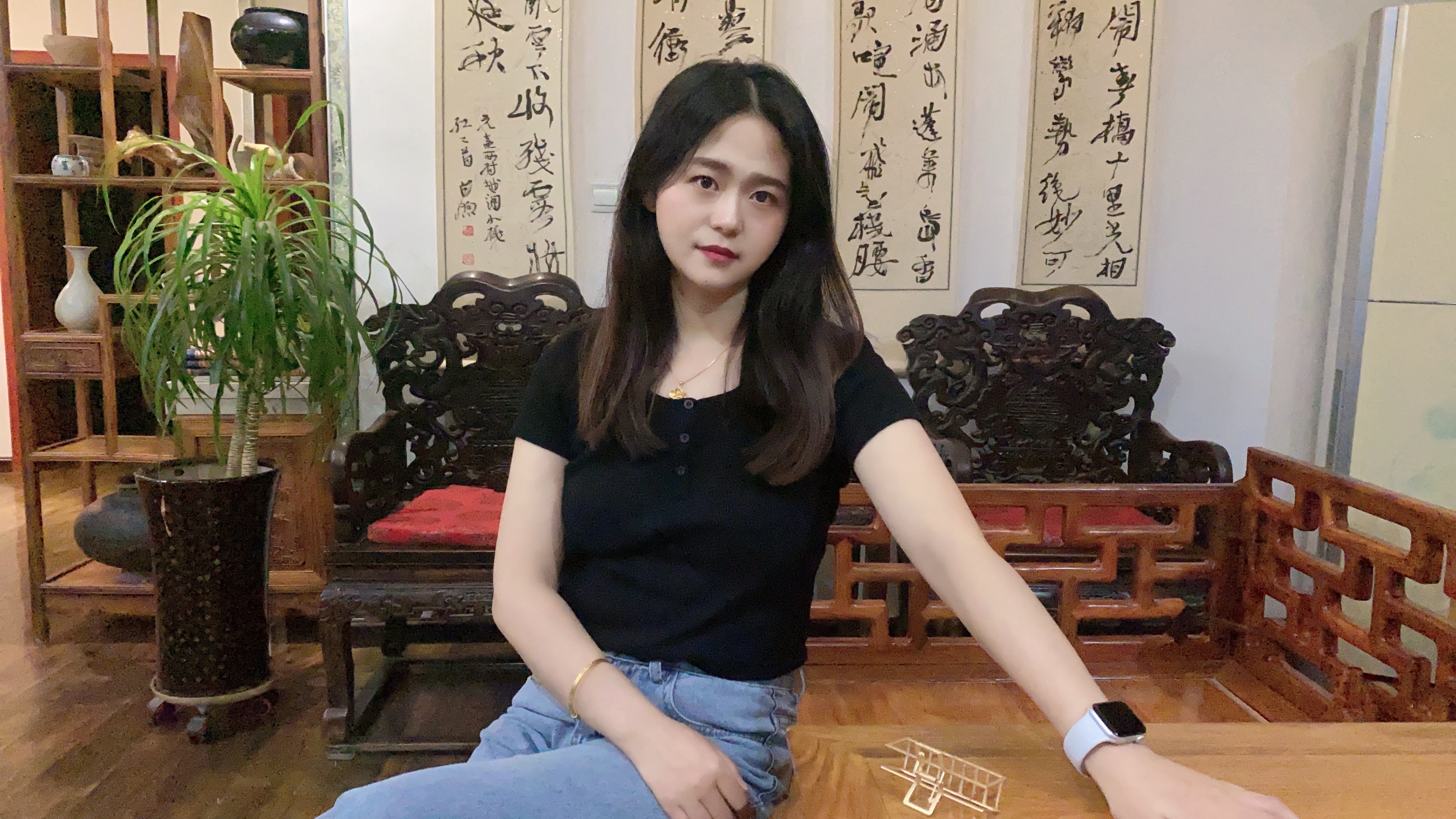 李婷