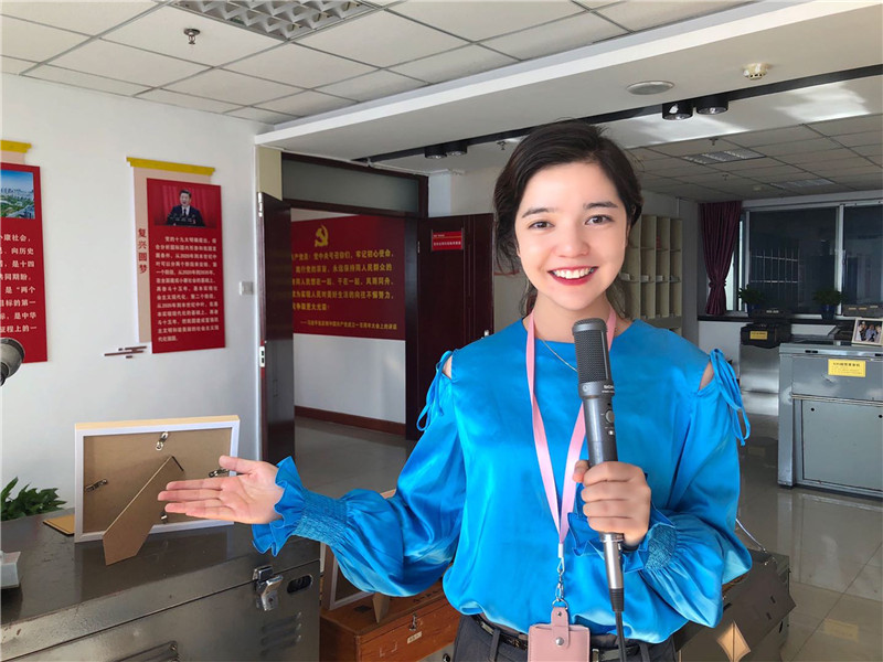 data-id="sjojgtb9l1ik">迪丽莎·塔伊尔,新疆广播电视台记者,主持人