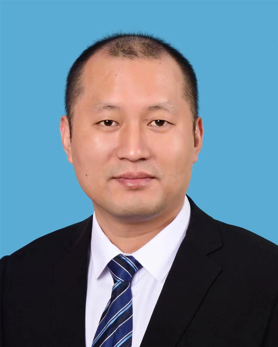 data-id="tzfkmin8gaft">现任安徽省宿松县城市管理局党组成员,副局长