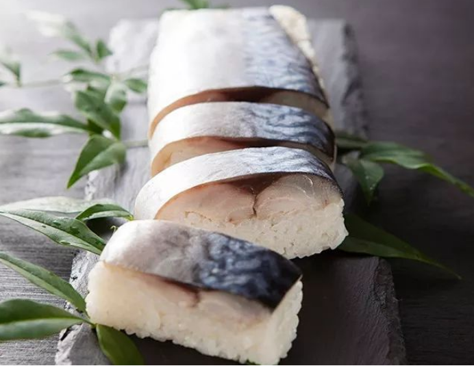 日本鲭 日本料理界的 精 英 百科ta说