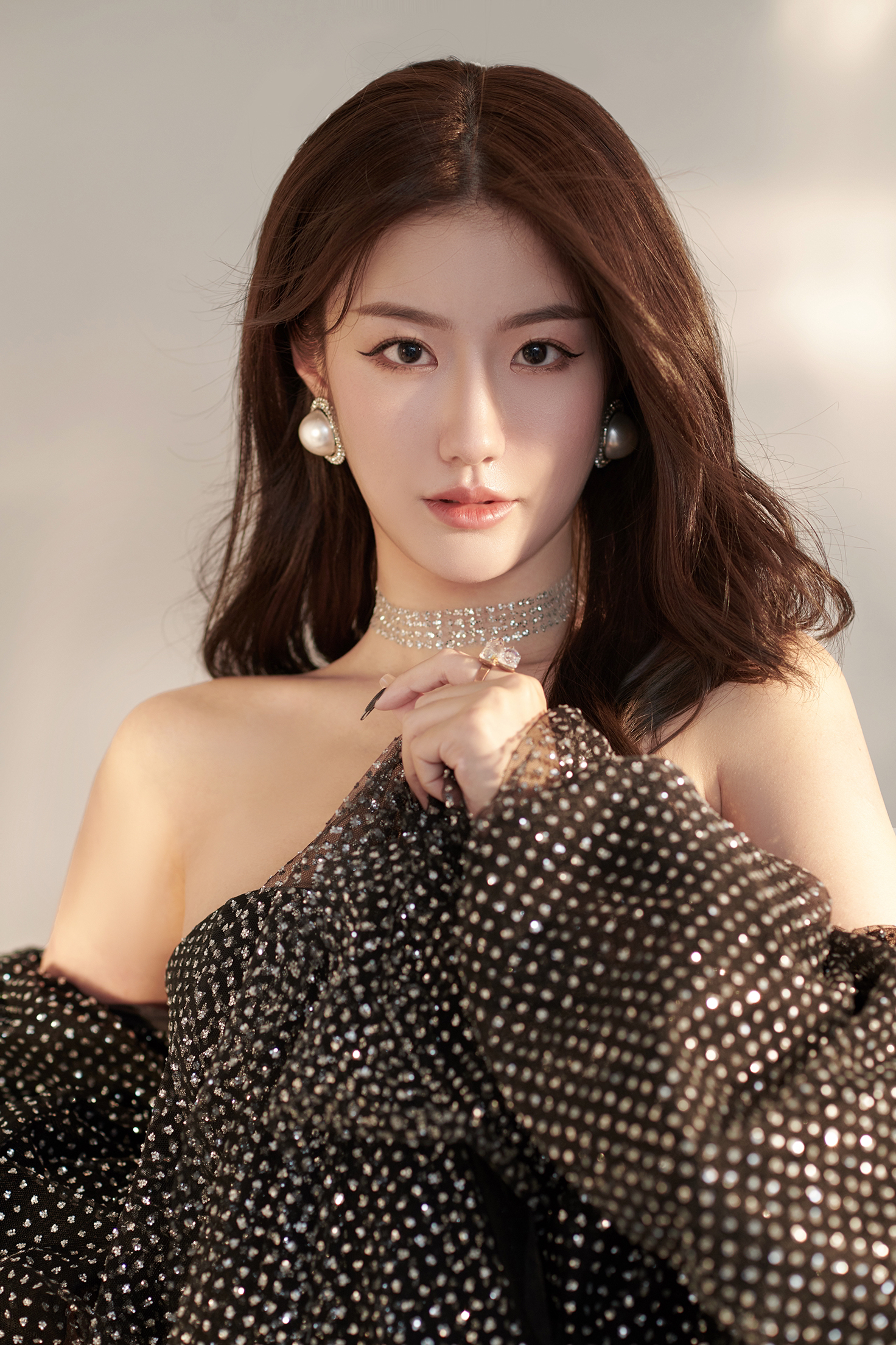  p>王雨薇,1996年出生,中国内地影视女演员.