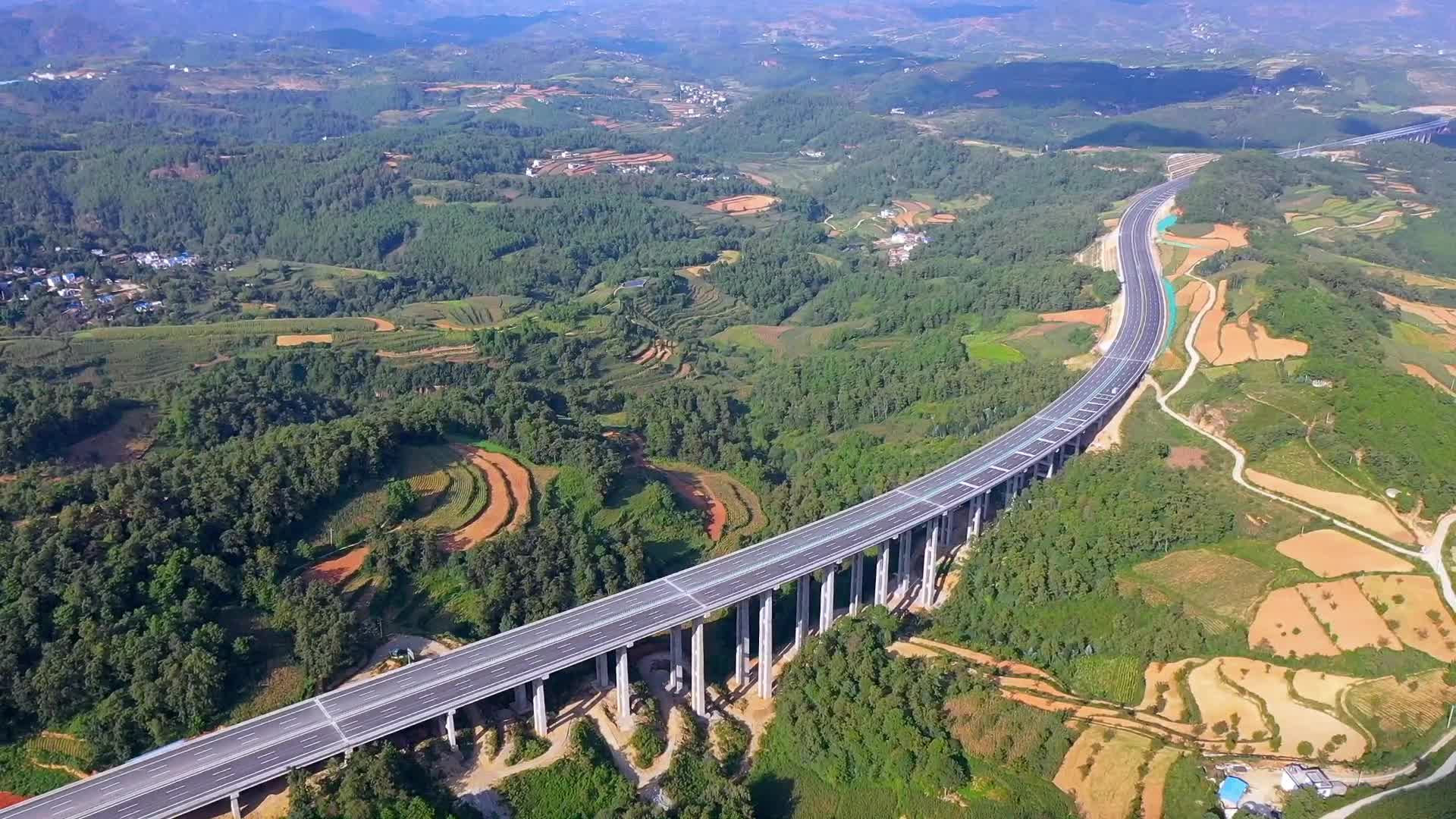 寻甸—沾益高速公路
