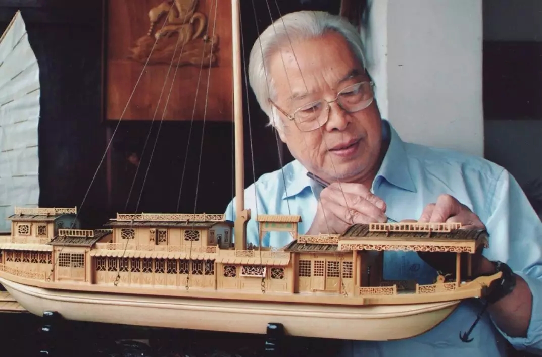 木雕(武汉木雕船模)