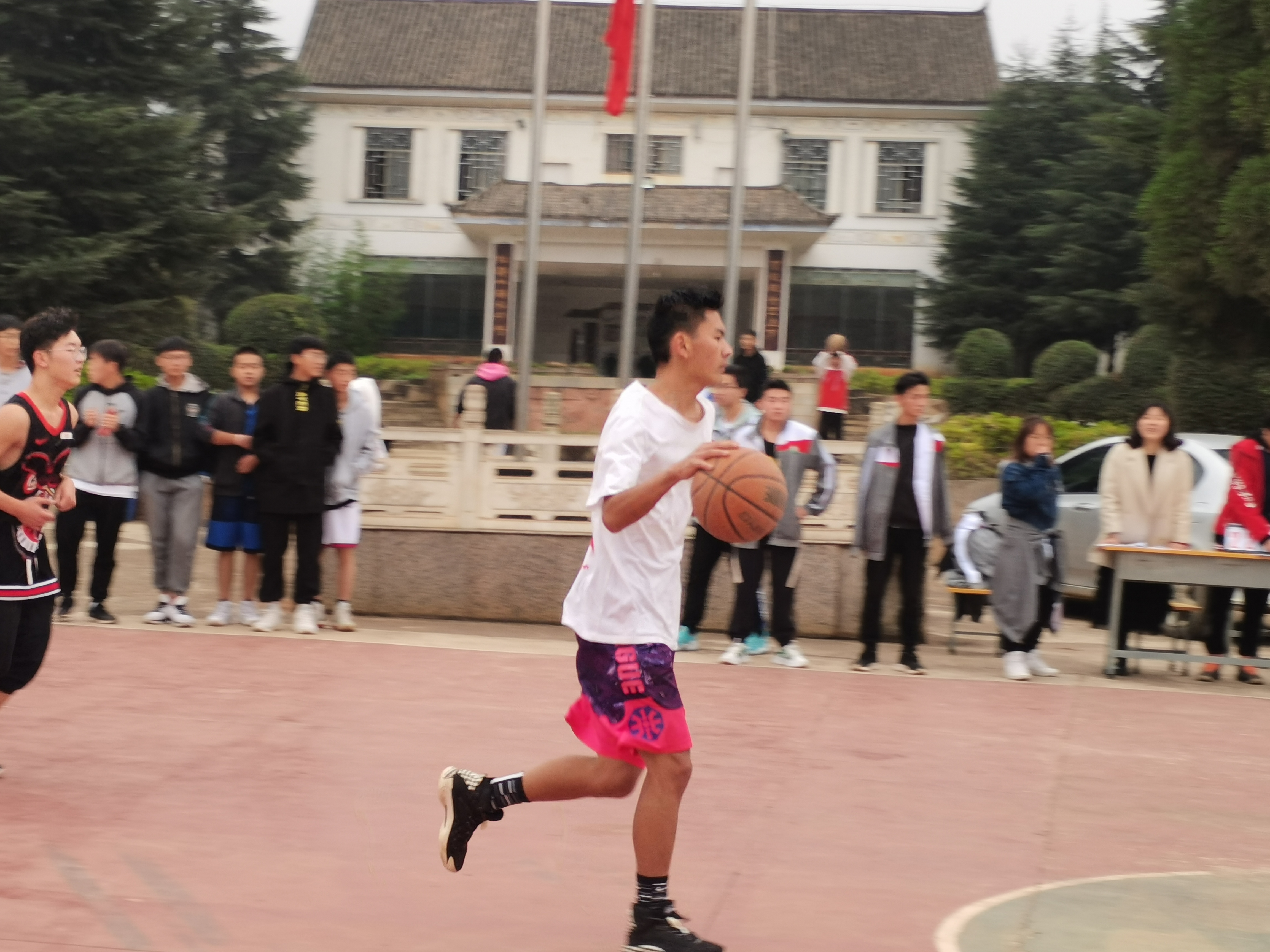 昆明西山区清风高级中学