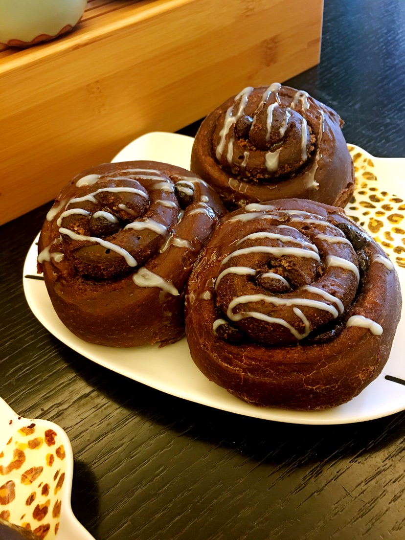 巧克力肉桂夹心面包