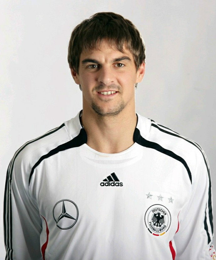  p>塞巴斯蒂安·代斯勒(sebastian deisler),1980年1月5日出生于德国